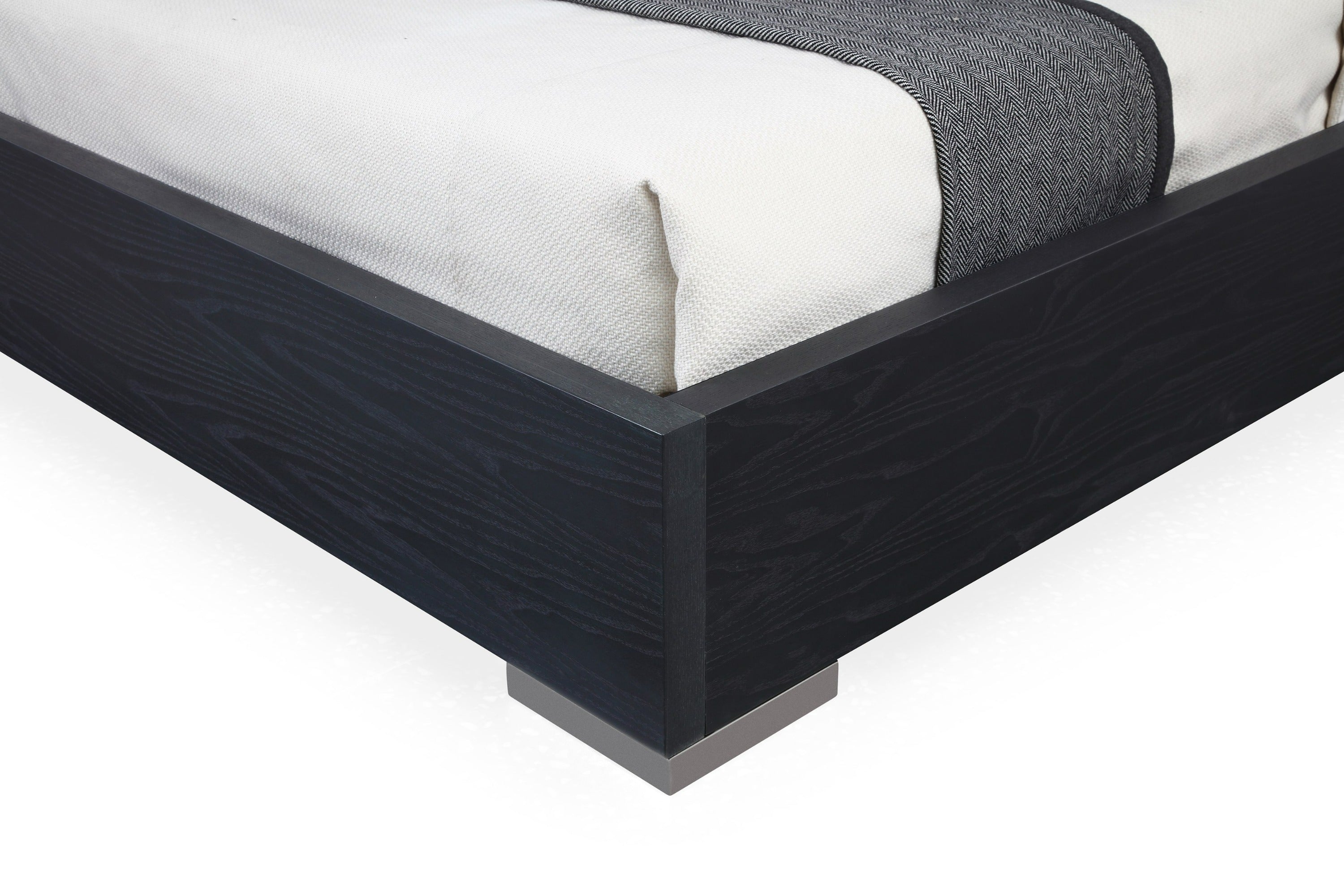 Lamod Cirque Modern Black Ash Bed Model VGVC-BD2368-BED-EK