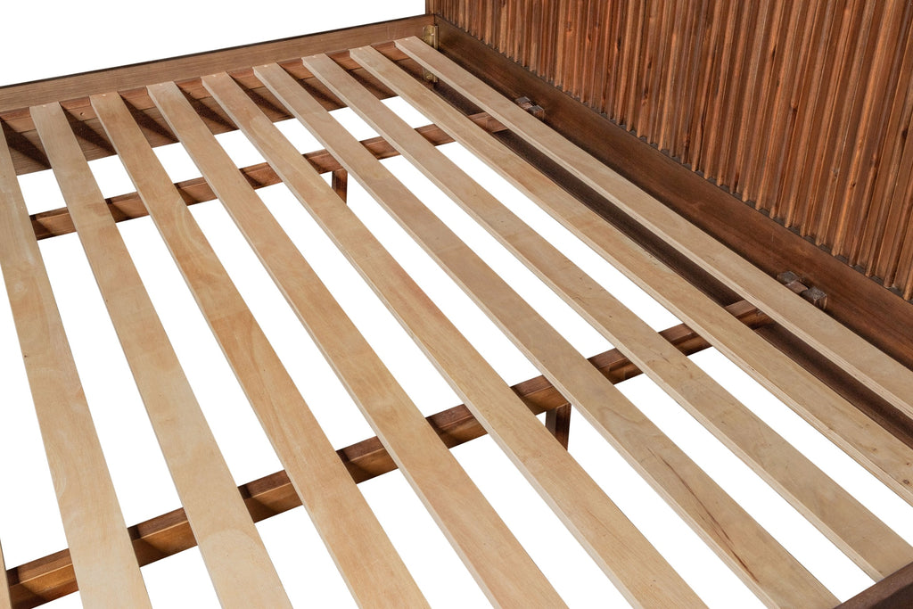 Modrest Fields Modern Walnut Acacia Bed Model VGWD-VGD3-BED-WAL