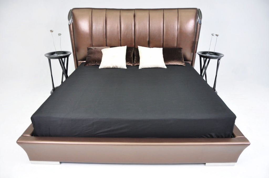 Temptation Caesar Italian Classical Design Leather Platform King Bed Model VGWCTEM-8C301A