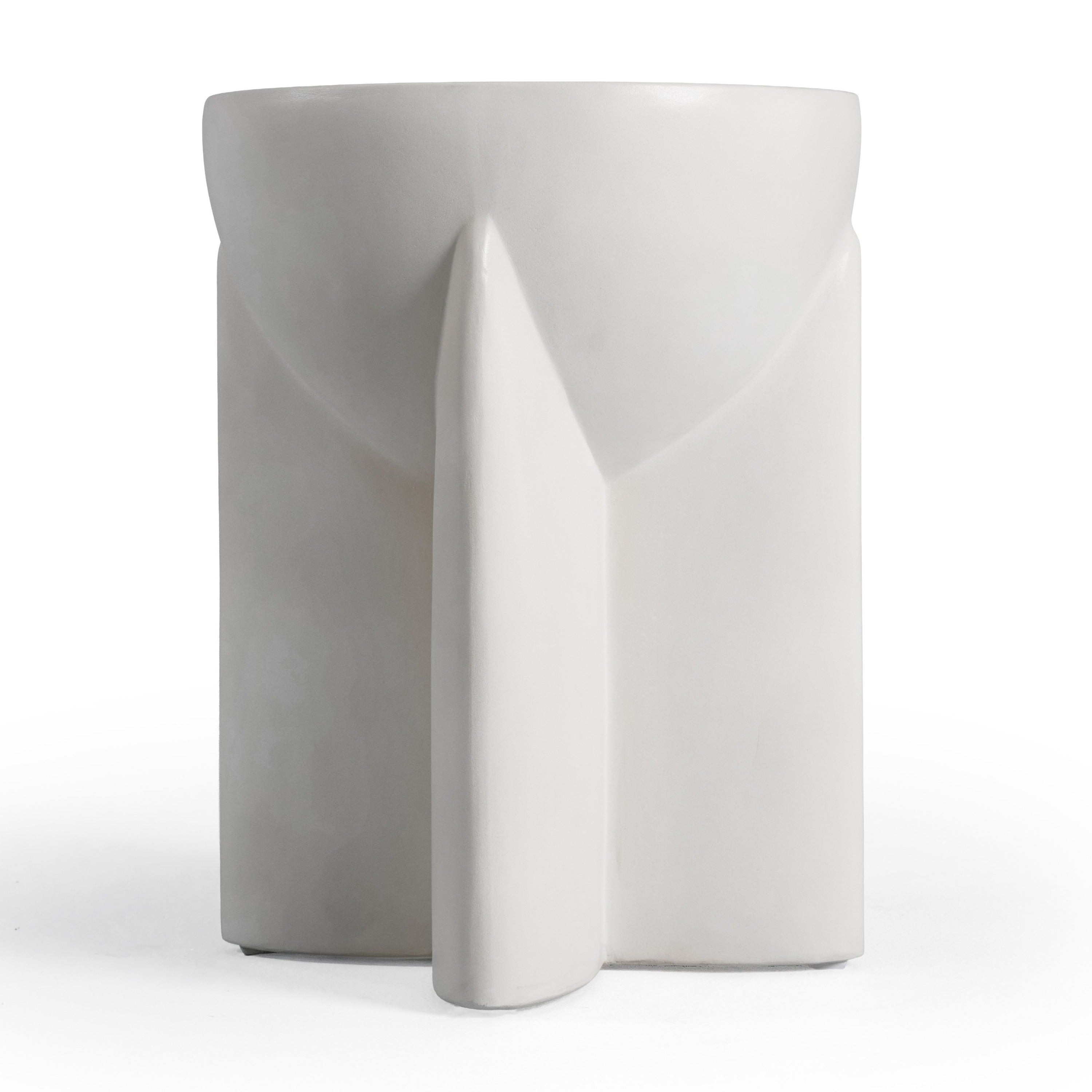 Modrest Elsa Modern Oyster Concrete Round End Table Model VGGR-615436-WHT