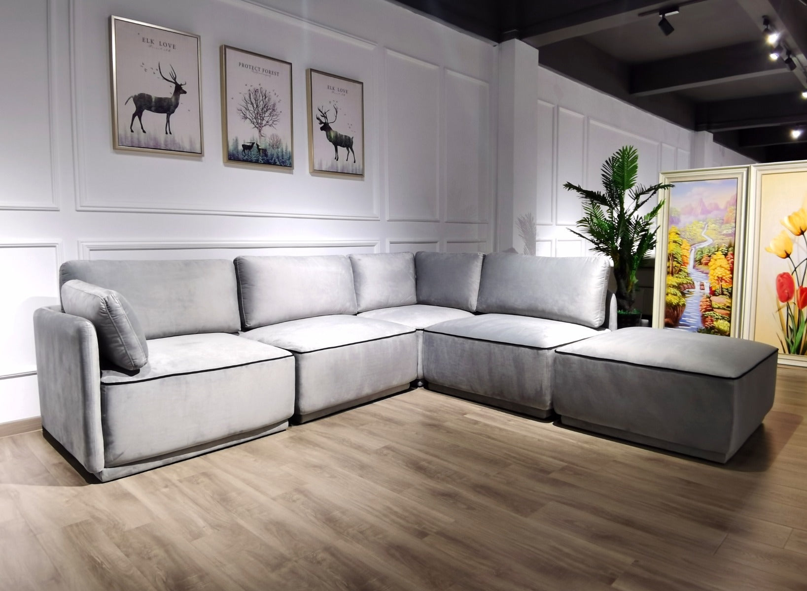 Divani Casa Blythe Modern Light Grey Velvet Sectional Sofa & Ottoman Model VGKNK8596-GRY-SECT